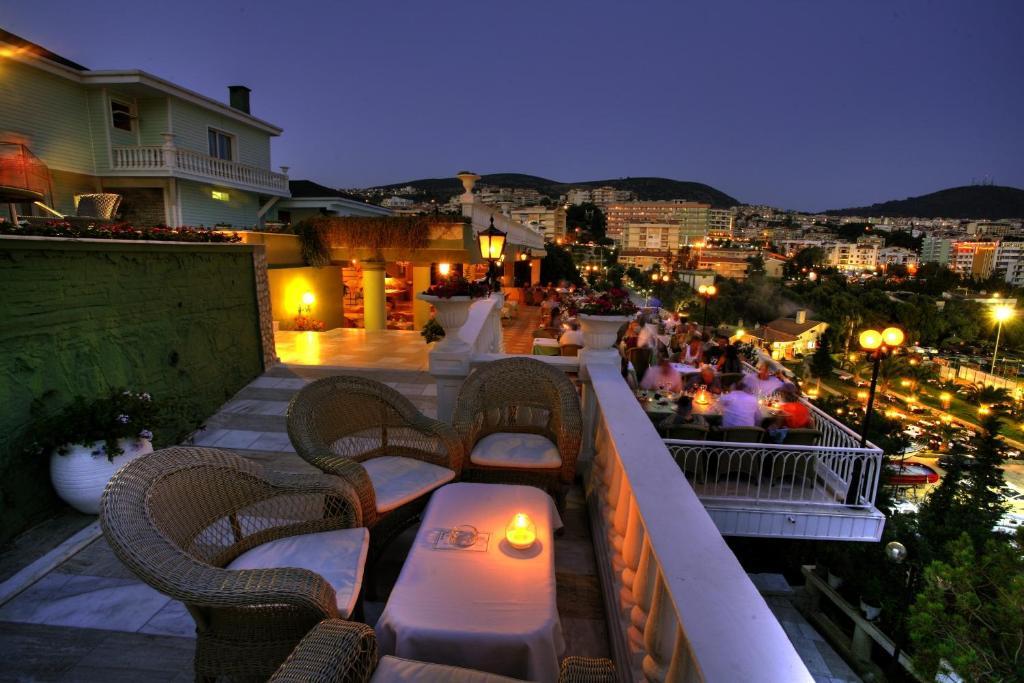 Kismet Otel Kusadasi Exterior photo