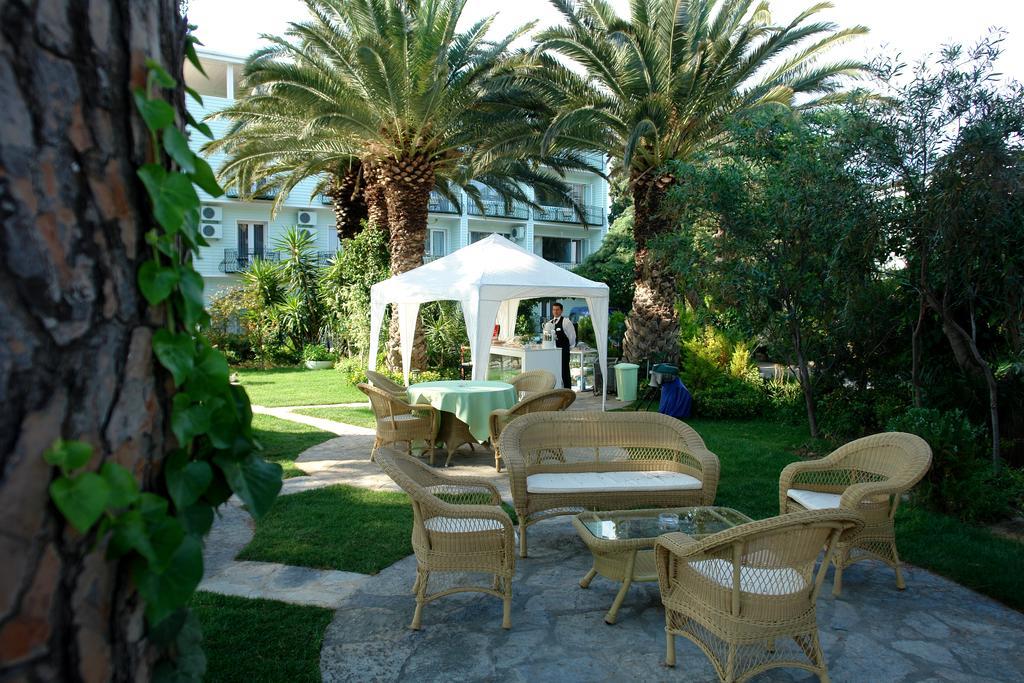 Kismet Otel Kusadasi Exterior photo